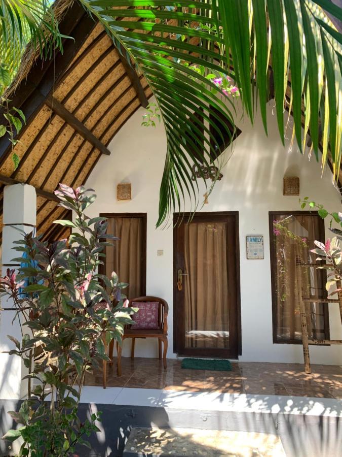 Nelly Homestay Gili Air Exterior foto